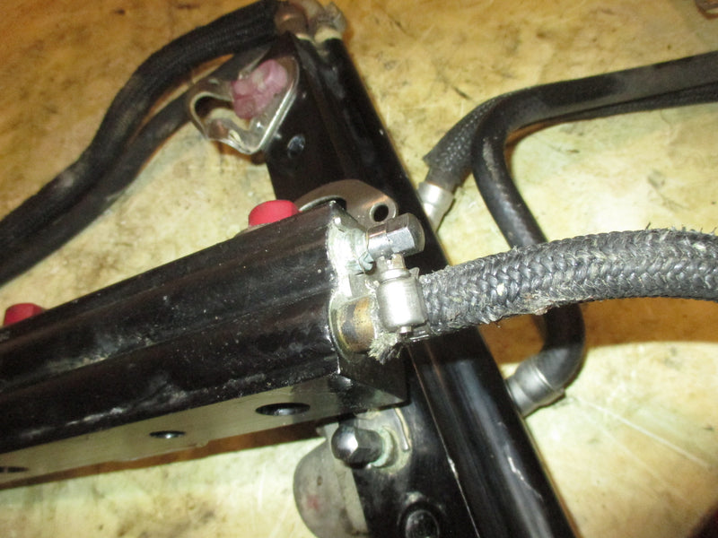 Mercury Optimax 225hp 2 stroke outboard Fuel Rail & Injector Set