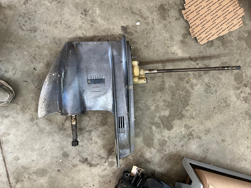 Yamaha 115hp 4 Stroke Outboard 20" lower unit PARTS ONLY