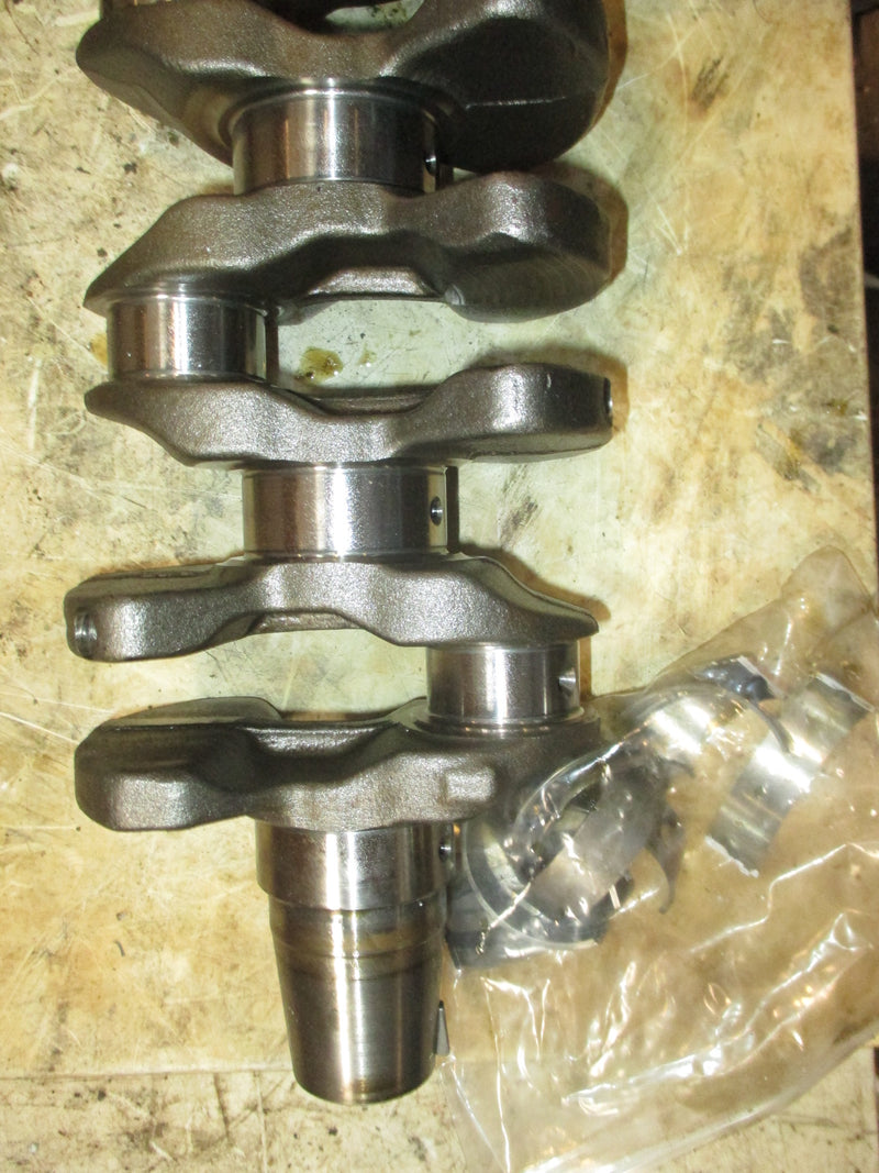 Suzuki DF115 115hp outboard crankshaft (12220-90J01)