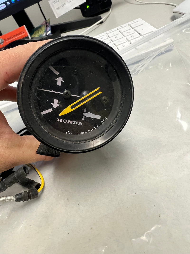 Honda outboard trim gauge