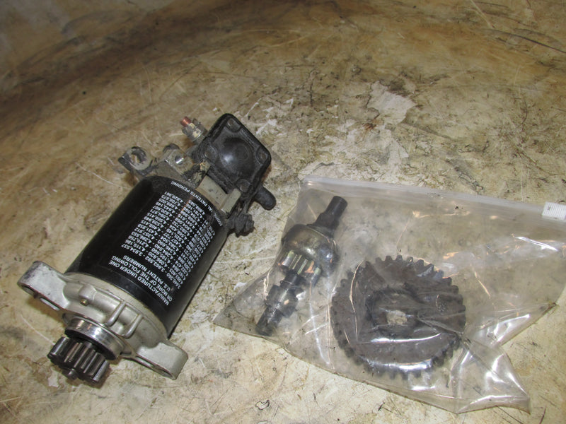 Johnson 115hp 60 Degree 2 Stroke Outboard Starter and Bendix (586284)