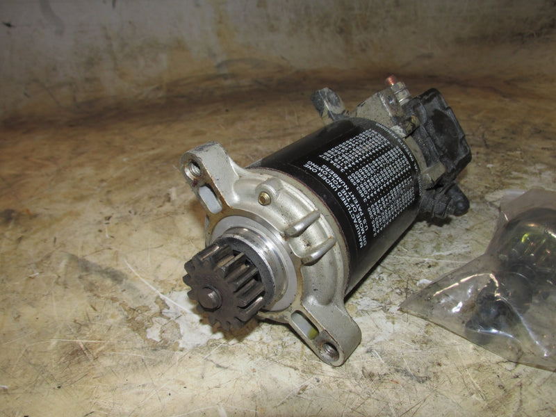 Johnson 115hp 60 Degree 2 Stroke Outboard Starter and Bendix (586284)
