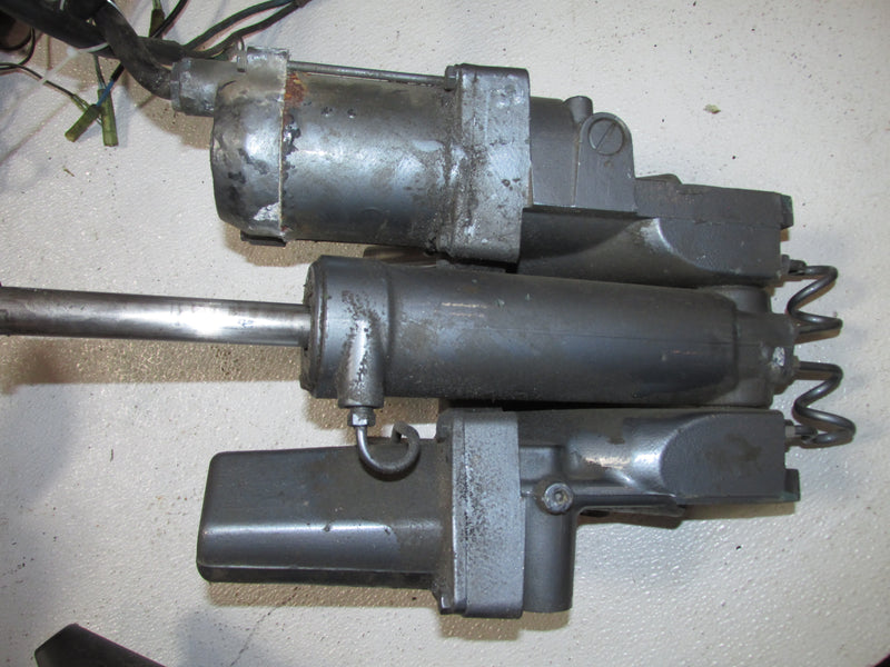 Yamaha 115hp 2 Stroke Outboard Tilt Trim Unit (6E5-43880-01-00)