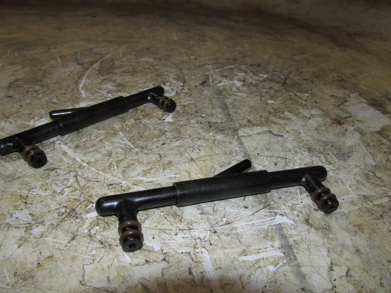 Johnson 115hp 60 Degree 2 Stroke Outboard Fuel Rail Set (433694/436211)