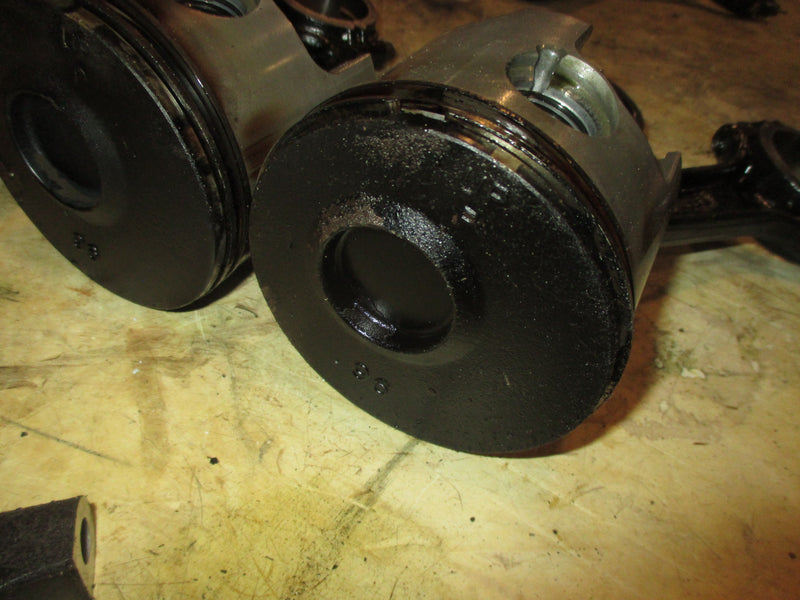 Mercury Optimax 225hp 2 stroke outboard Port Piston and Rod Set of 3