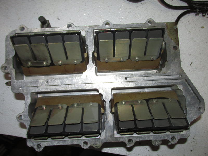 Yamaha 115hp 2 Stroke Outboard Intake Manifold & Reeds (6E5/6E5-13610-00-00)