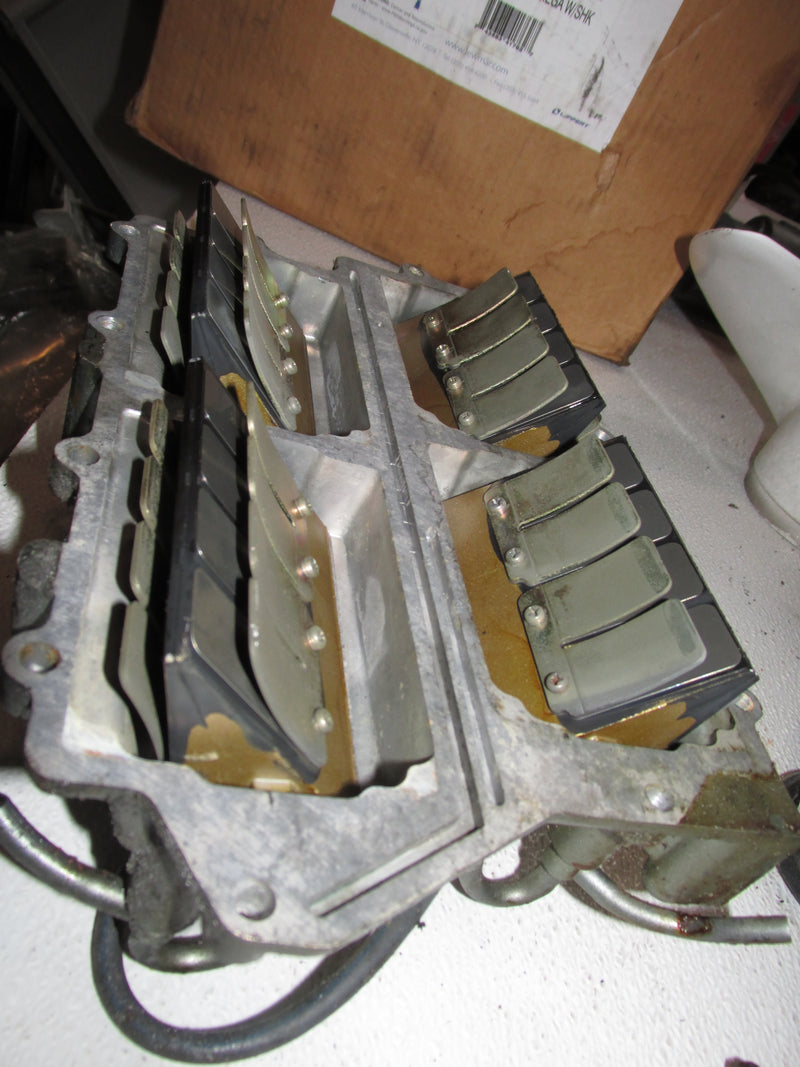 Yamaha 115hp 2 Stroke Outboard Intake Manifold & Reeds (6E5/6E5-13610-00-00)