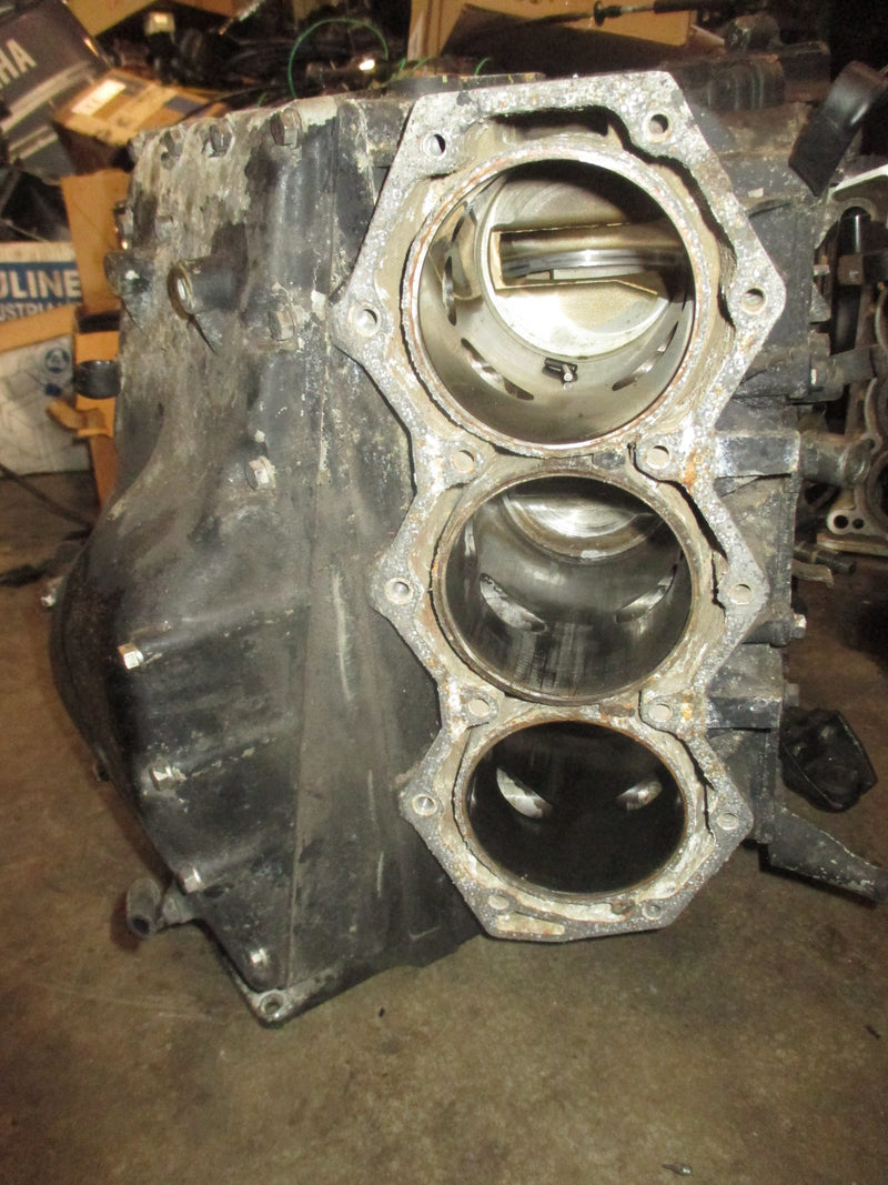 Evinrude 175hp 2 Stroke outboard Crankcase Block
