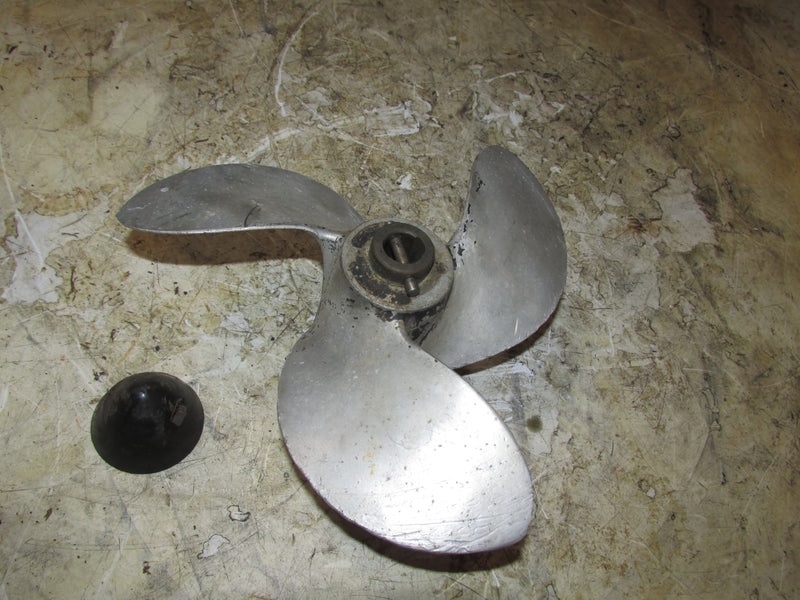 Evinrude 4.5hp 2 Stroke Outboard Aluminum Propeller (389830-1) 8.6 X 7