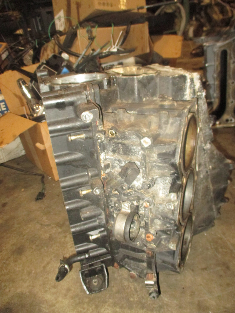 Evinrude 175hp 2 Stroke outboard Crankcase Block