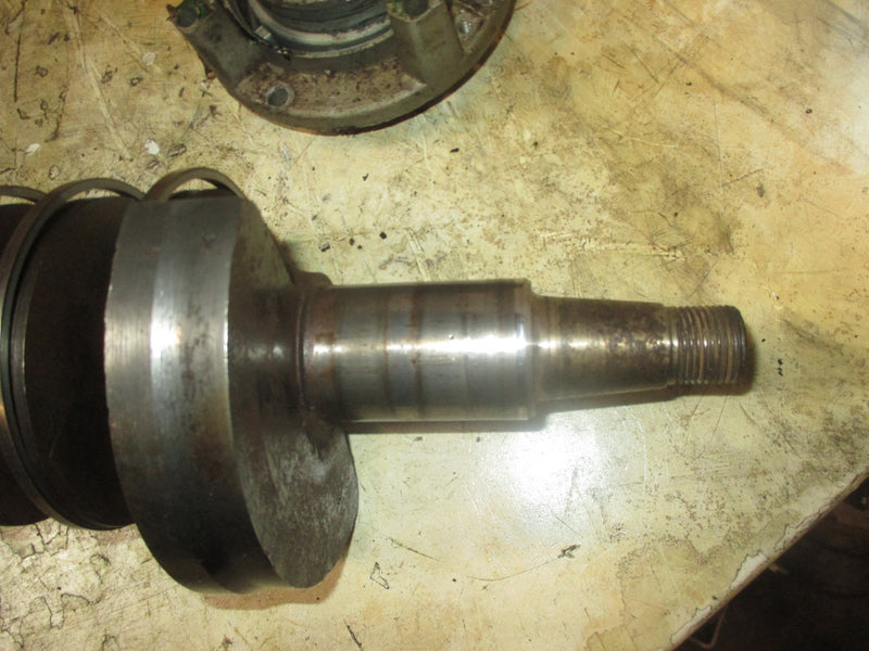 Evinrude 175hp 2 Stroke outboard Crankshaft (396256)