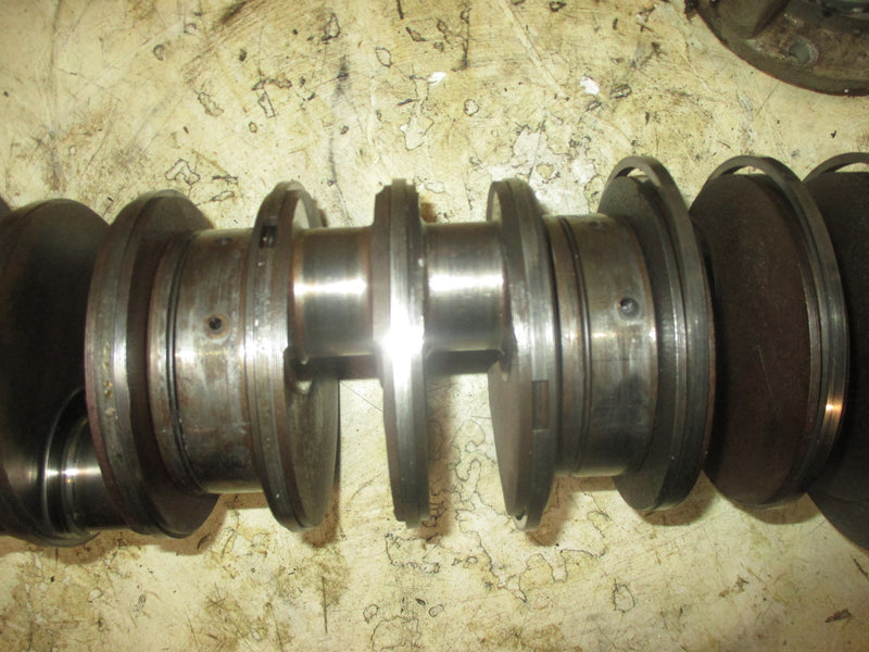 Evinrude 175hp 2 Stroke outboard Crankshaft (396256)