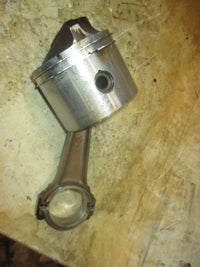 Load image into Gallery viewer, Evinrude 175hp 2 Stroke outboard Piston and Rod (STP 3121P5)
