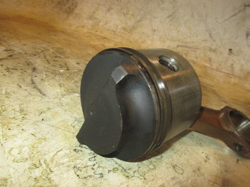 Evinrude 175hp 2 Stroke outboard Piston and Rod (392455)