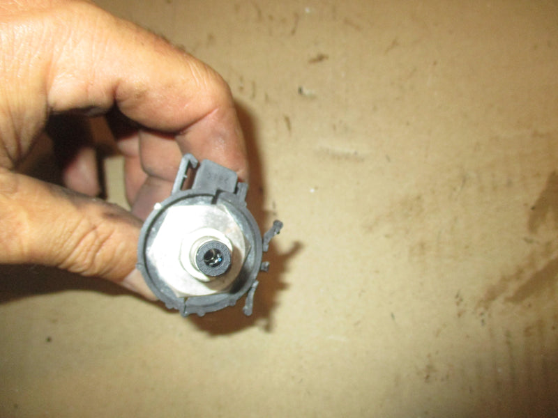 Mercury Verado 150hp 1.7L outboard pressure sensor (8M0010246)