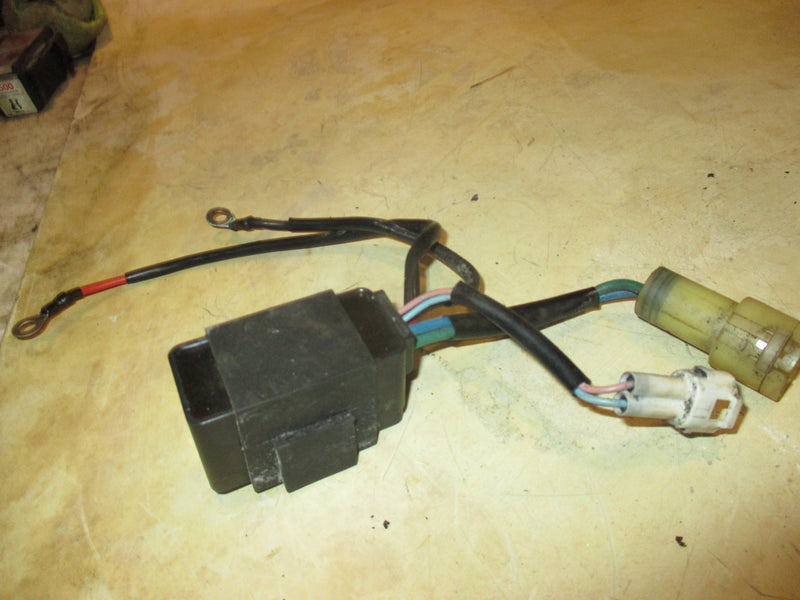 Johnson/Suzuki 140hp 4 stroke outboard tilt trim relay (37850-99E00)
