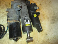 Load image into Gallery viewer, Mercury Optimax 225hp 2 stroke outboard Tilt Trim Unit
