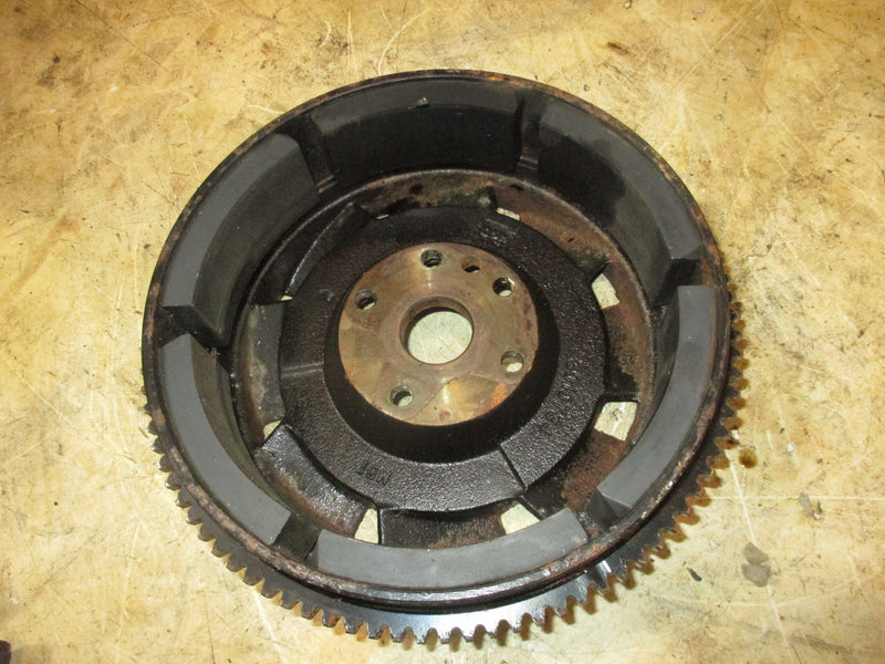 Evinrude 115hp 2 stroke outboard flywheel (586526)