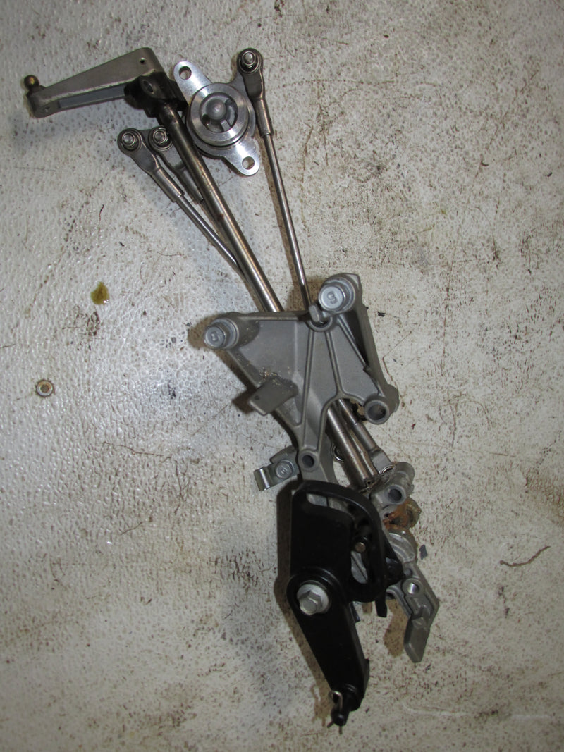 Yamaha 3.3L 200hp 4 Stroke Outboard Throttle Bracket Set (69J-41661-00-94)