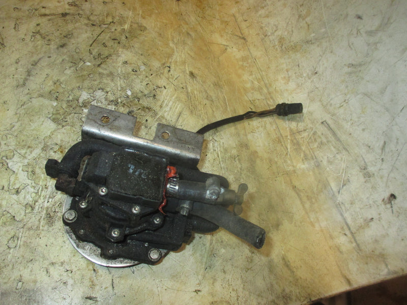 Evinrude 175hp 2 Stroke outboard 3 Wire VRO Fuel Pump