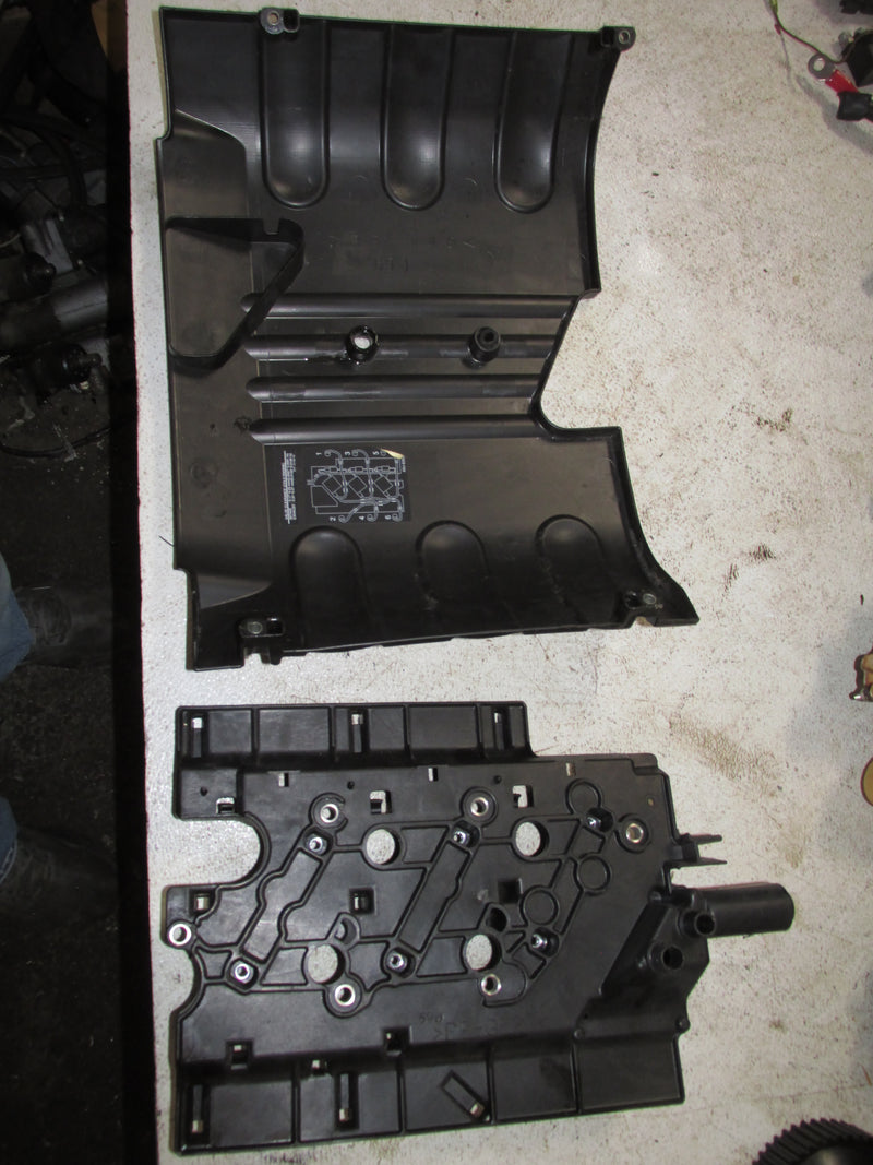 Yamaha 3.3L 200hp 4 Stroke Outboard Ignition Coil Mounting Plate and Cover