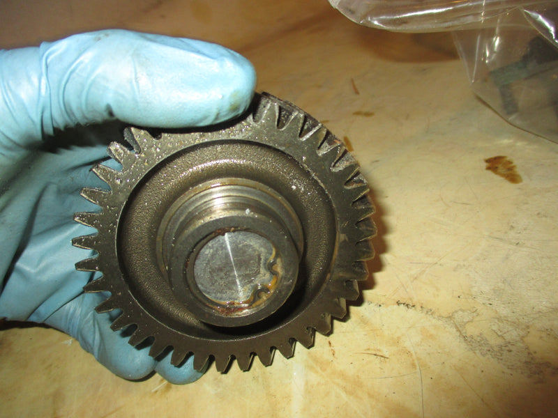 Johnson/Suzuki 140hp 4 stroke outboard driven gear set (12732-90J00)