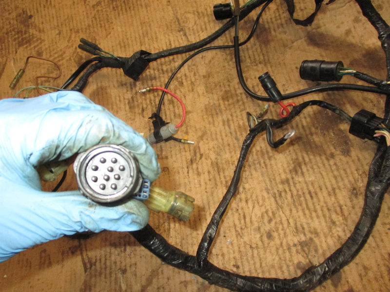 Yamaha 115hp 2 stroke outboard engine wiring harness (6N6-82590-00)