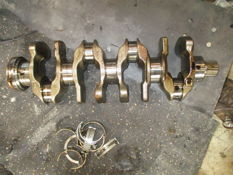 Suzuki DF150 outboard crankshaft (12221-96J00)