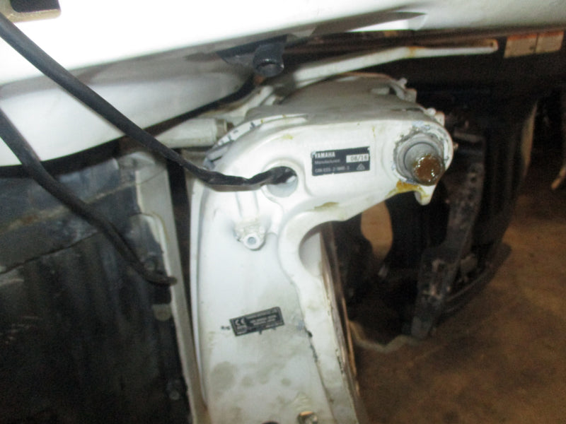 Yamaha 4.2L 300hp 4 stroke outboard 30 inch midsection