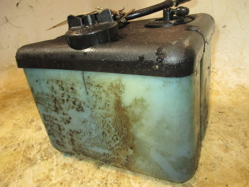 Evinrude 115hp 2 stroke outboard remote dual hose oil tank