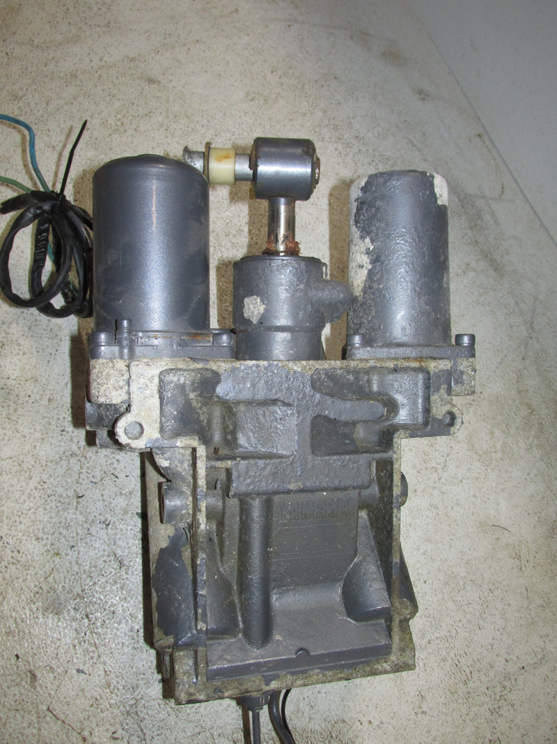 Yamaha 3.3L 200hp 4 Stroke Outboard Tilt Trim Unit (69J-43800-01)