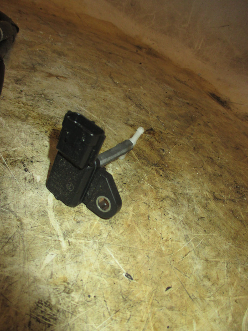 Yamaha 350hp 4 stroke outboard map sensor (6P2-82380-00)