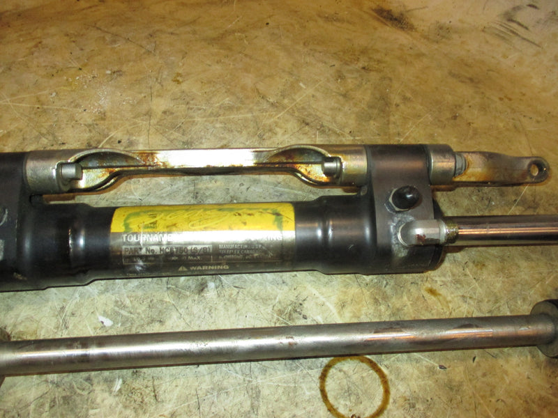 Outboard seastar tournament hydraulic steering cylinder (HC6750CS)