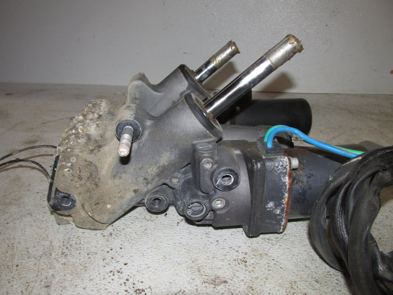 Yamaha 350hp 4 Stroke Outboard Tilt Trim Unit (6AW-43800-05-00)