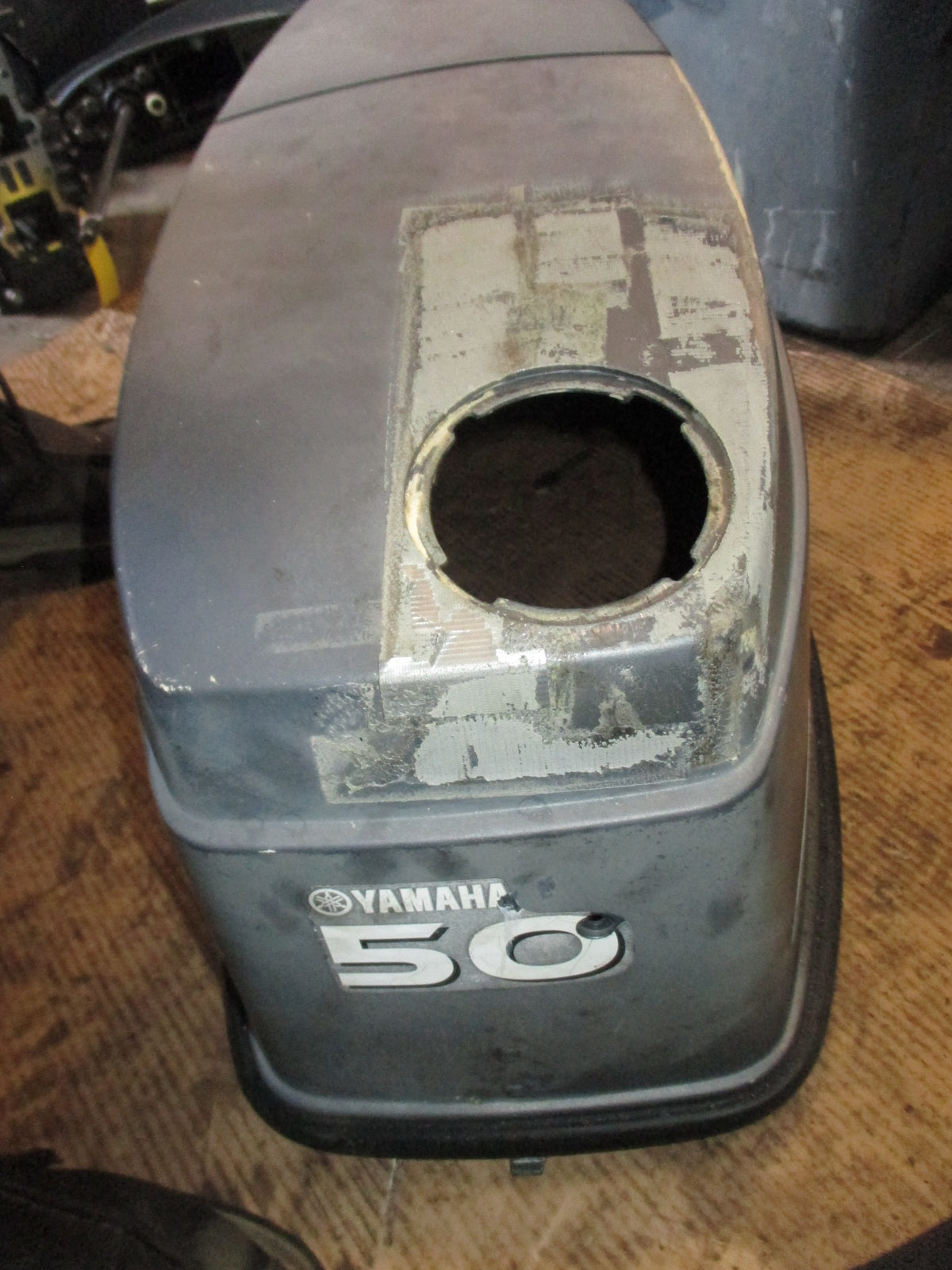 Yamaha 50hp 2 stroke outboard top cowling