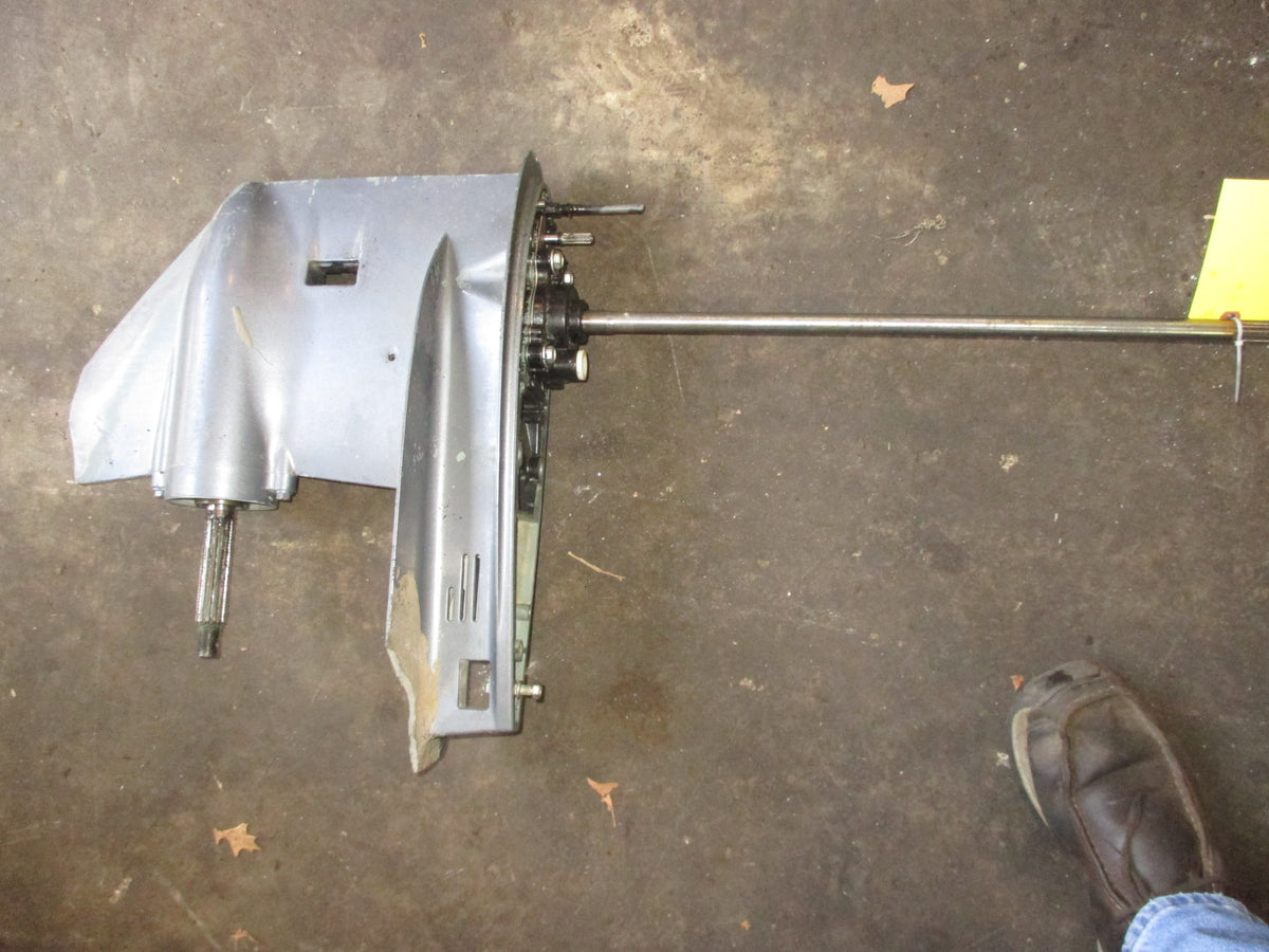 Yamaha 50hp 2 stroke outboard 20 inch shaft lower unit