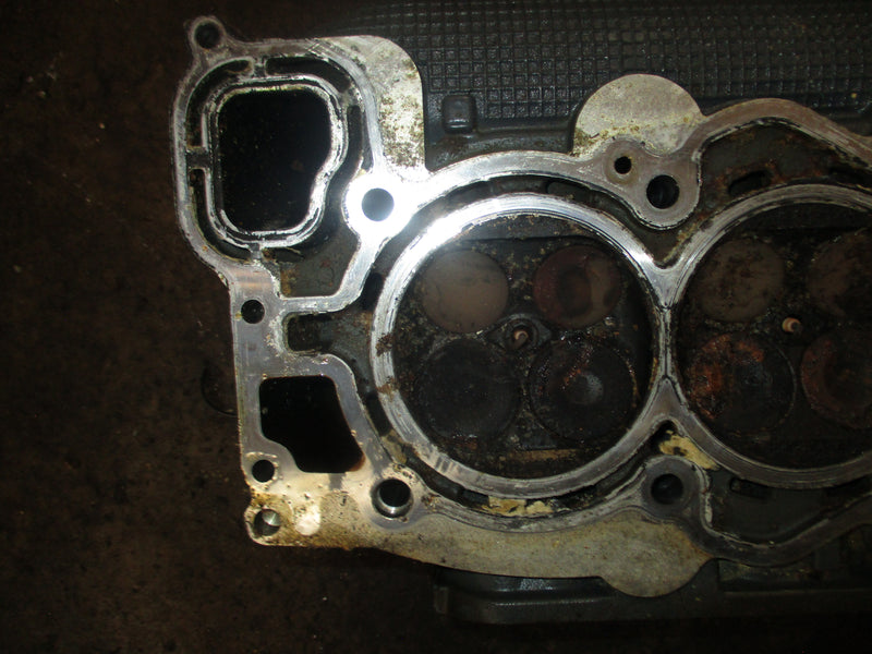 Yamaha 4.2L 300hp 4 stroke outboard port cylinder head