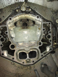 Load image into Gallery viewer, Yamaha 350hp 4 stroke outboard 25 inch midsection
