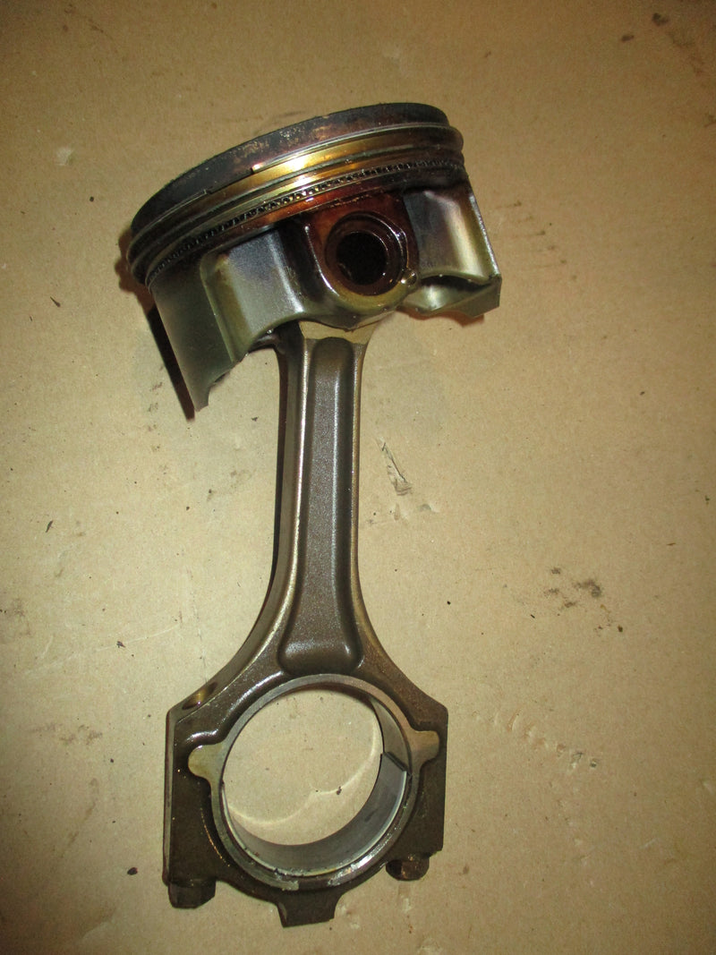 Yamaha 250hp 4 stroke outboard piston and rod (6P2-00)