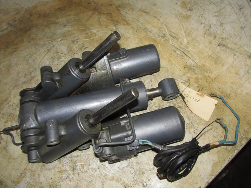 Yamaha 225hp 4 Stroke Outboard Tilt Trim Unit (69J-01)