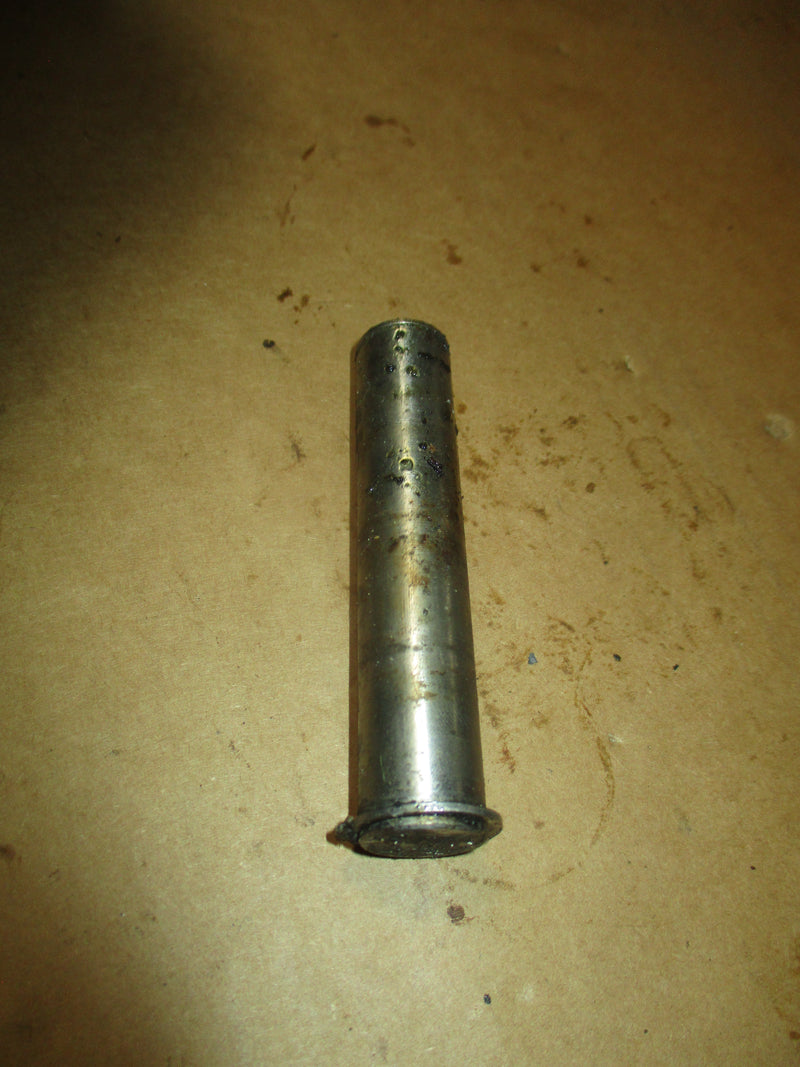 Yamaha 4.2L 300hp 4 stroke outboard upper trim pin (6E5-43126-10)