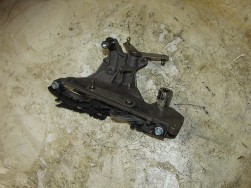 Honda BF90D 90hp 4 Stroke Outboard Shift bracket (24628-ZY9-063)
