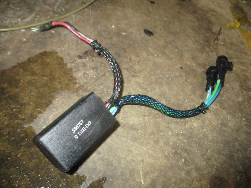 Evinrude ETEC 40hp outboard tilt trim relay (586677)
