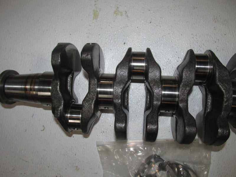 Suzuki DF115 115hp Outboard Crankshaft (12220-90J01)