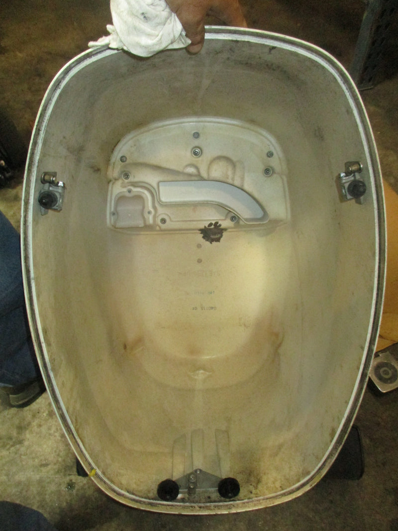 Johnson Suzuki 115hp 4 stroke outboard top cowling