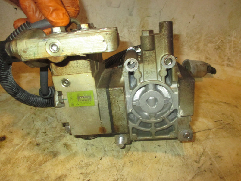 Yamaha 150hp HPDI 2 Stroke outboard Fuel Injector Pump (68F-13910-10)