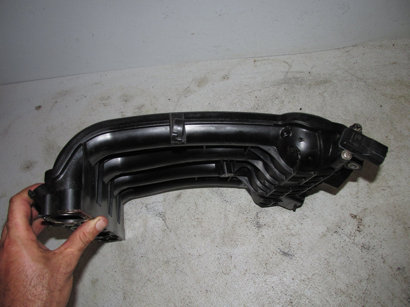 Yamaha 90hp 4 Stroke Outboard Intake Manifold (6D8-14200-00-00)