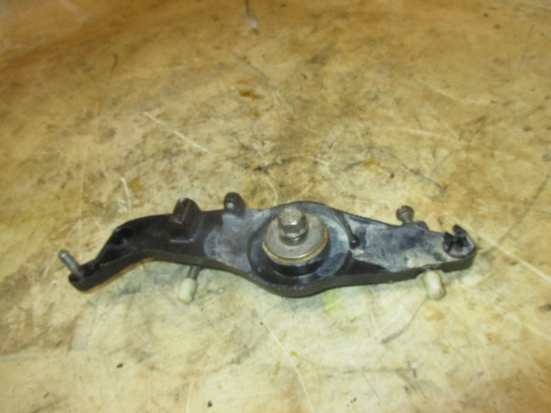 Mercury 200hp optimax 3.0L outboard throttle bracket (825268-C)