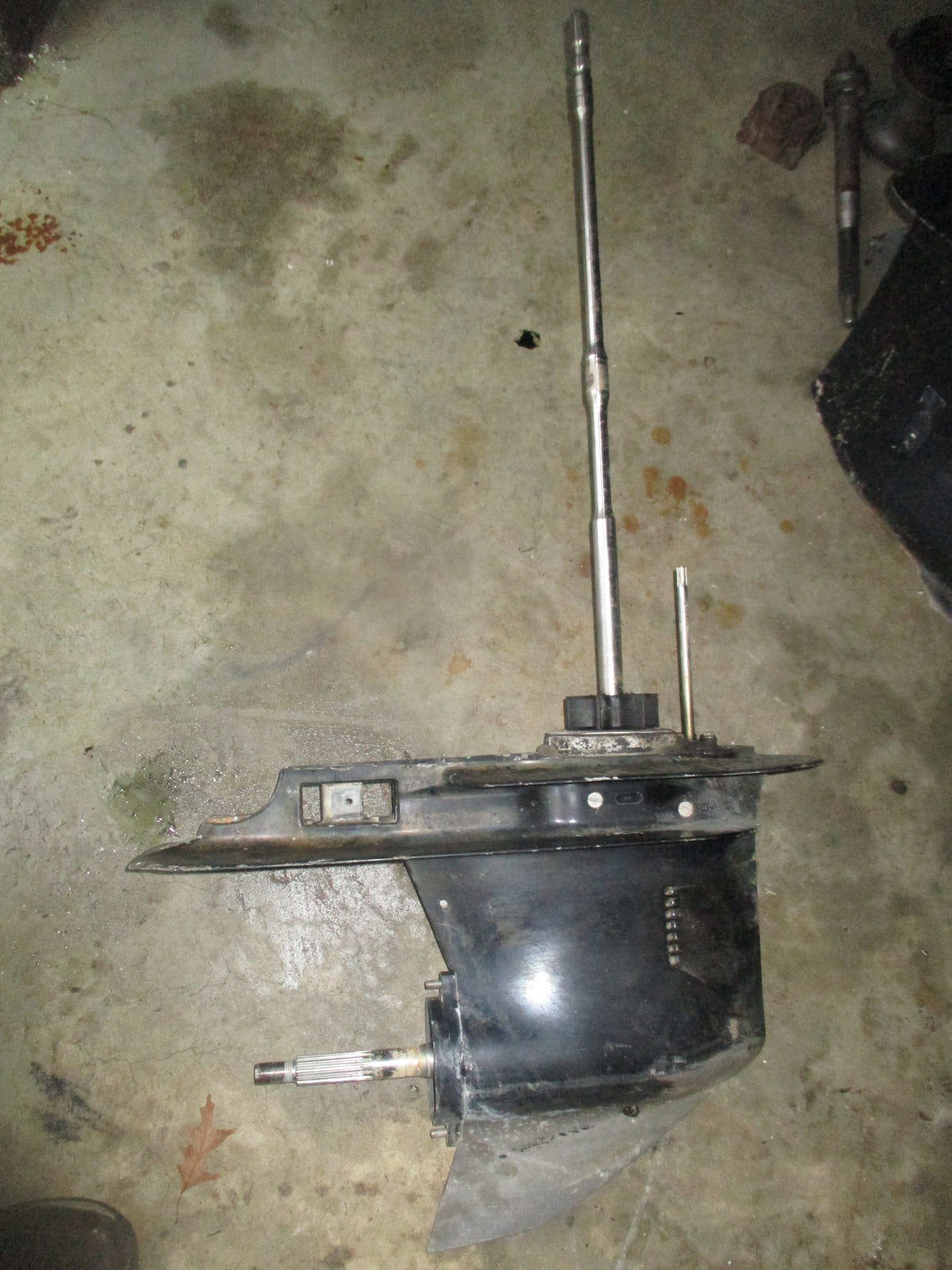 Yamaha Mercury outboard 25" bigfoot lower unit READ DESCRIPTION