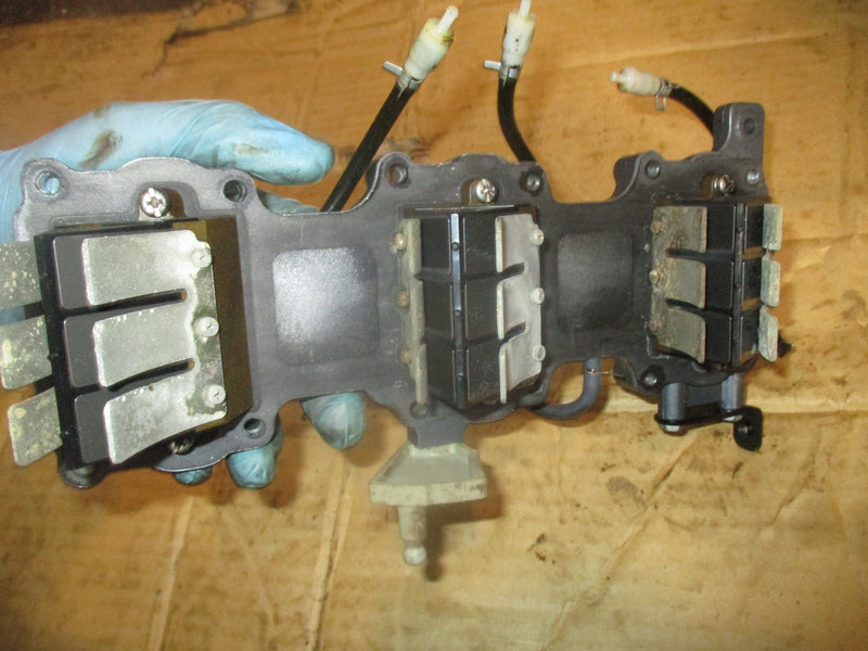 Yamaha 90hp 2 stroke outboard intake manifold and reeds